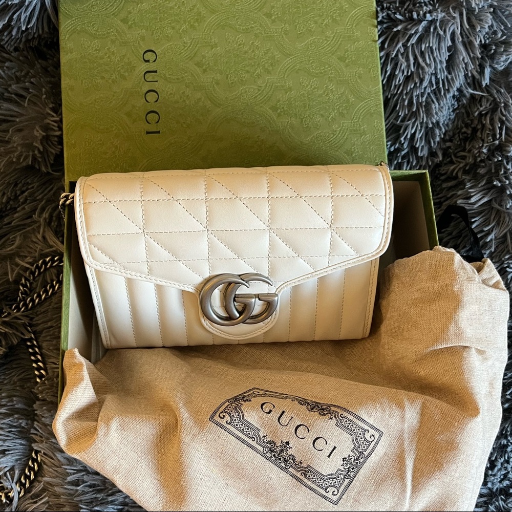 GG Marmont Matelassé mini bag